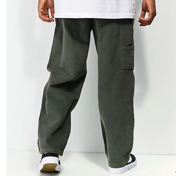 Monet Skateboards | Clipper Olive Dark Green Corduroy Skate Pants, Mens 30 - Picture 3 of 10